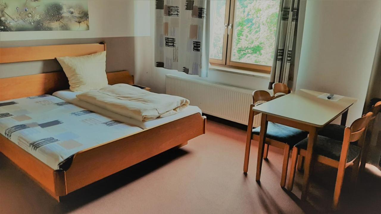 Landgasthof Schwarz Windsbach Екстериор снимка