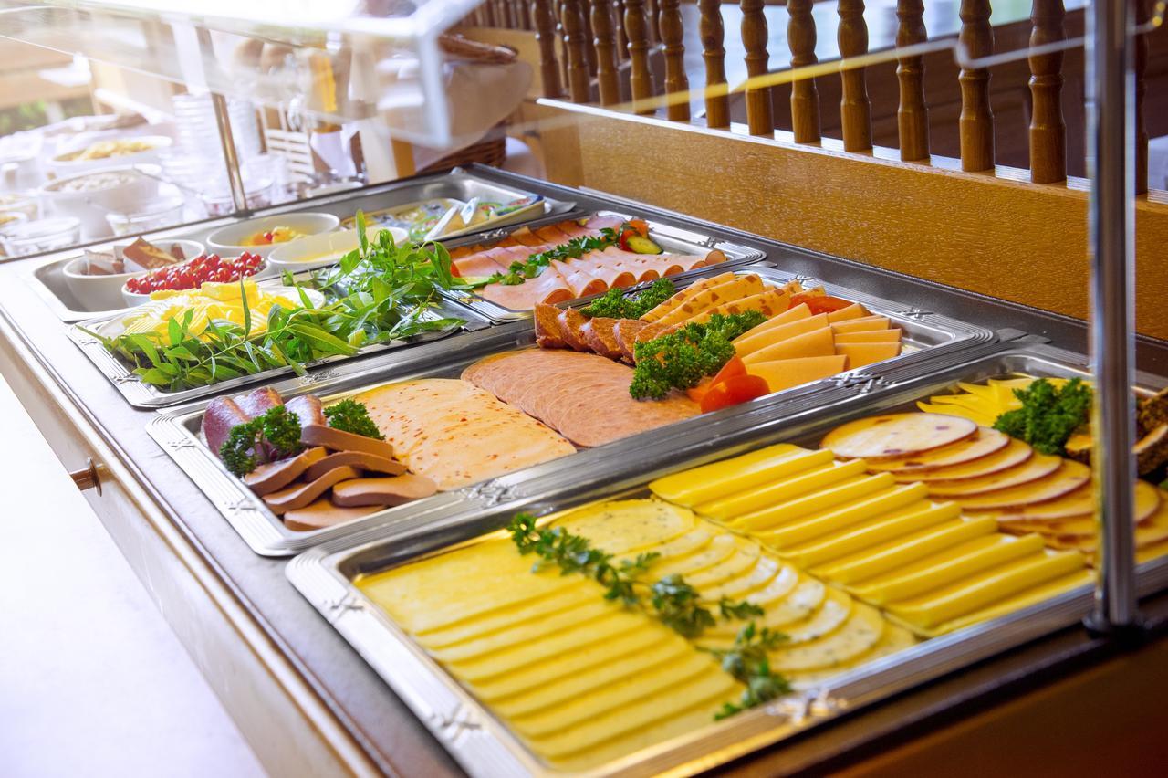 Landgasthof Schwarz Windsbach Екстериор снимка
