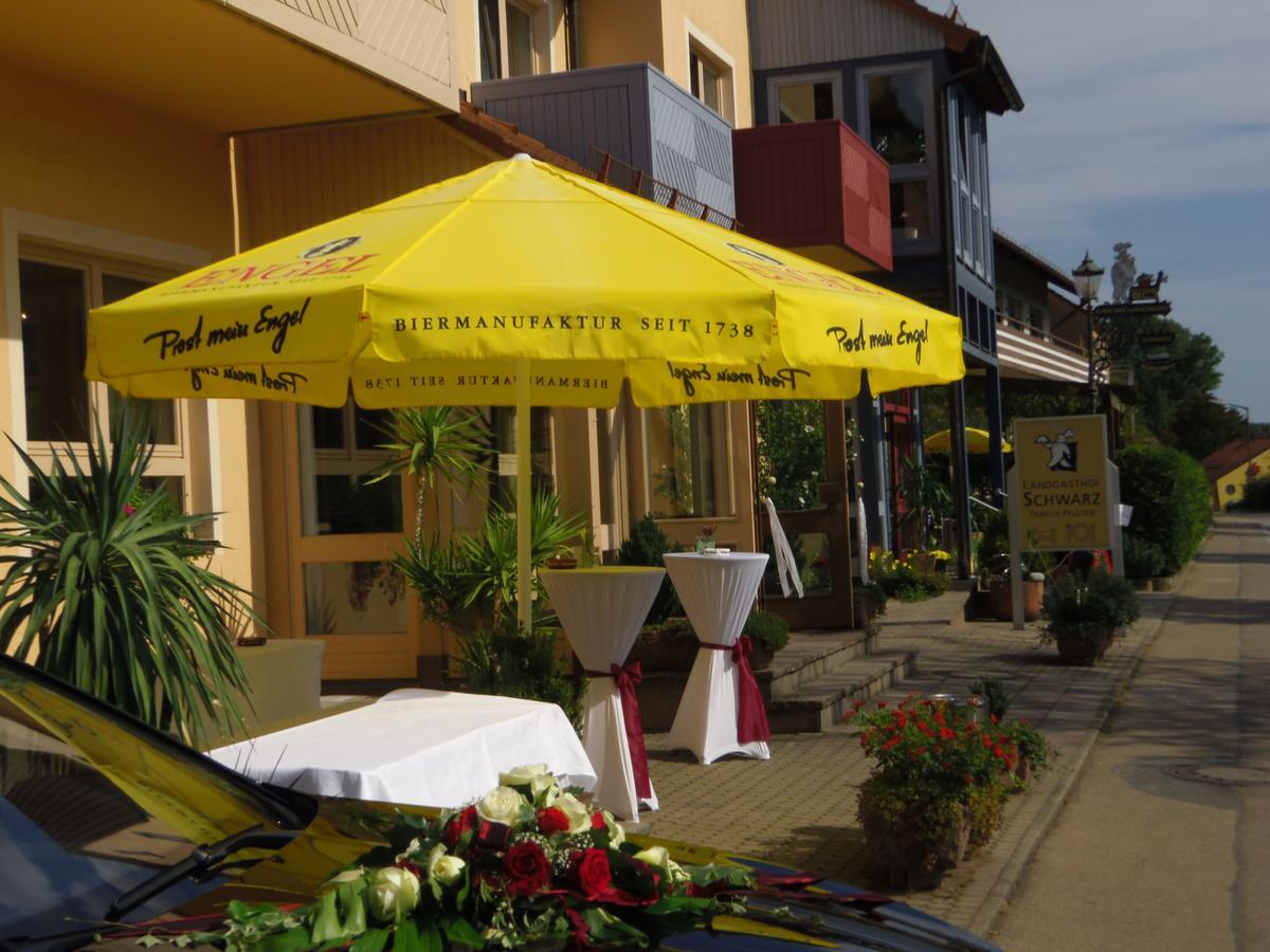 Landgasthof Schwarz Windsbach Екстериор снимка